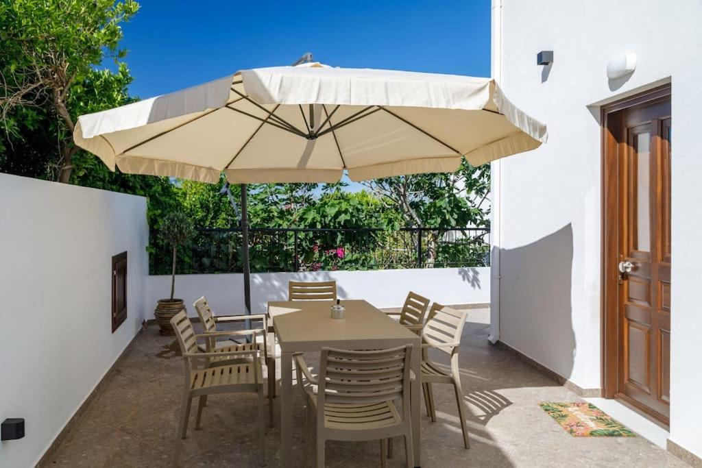 לינדוס Lindian Villas מראה חיצוני תמונה